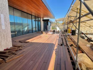 Customer testimonials for Ocean Roofing Inc., highlighting quality roofing services in Southern California.